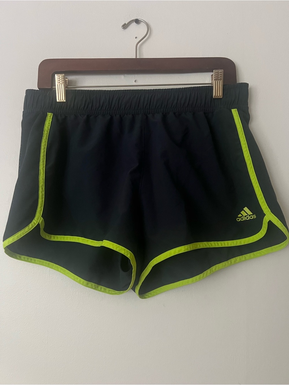 Adidas Black/green Running Shorts, women’s L, activewear gym workout